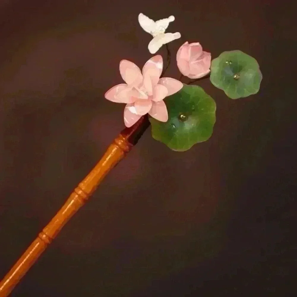 Lotus🪷 Wooden Hairpin